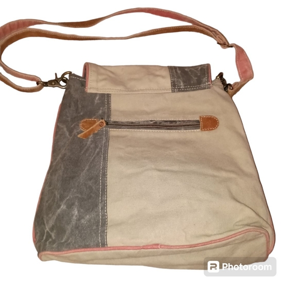 Clea Ray Repurposed Military Tent Canvas Star Anchor and Arrow Shoulder Bag - Picture 6 of 9